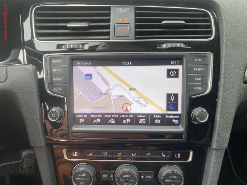 Volkswagen Golf - hlavní fotka