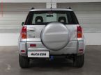 Toyota RAV 4 - fotka číslo 4