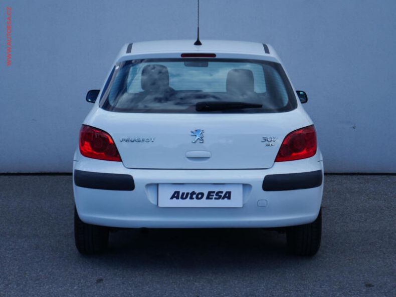 Peugeot 307 - hlavní fotka