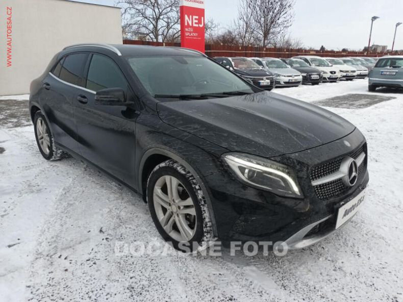 Mercedes Třída GLA - hlavní foto