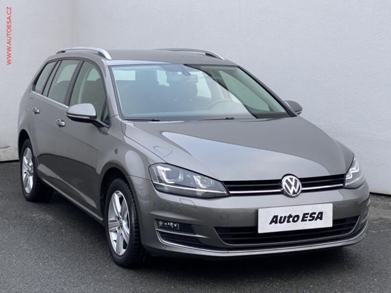 Volkswagen Golf - hlavní foto