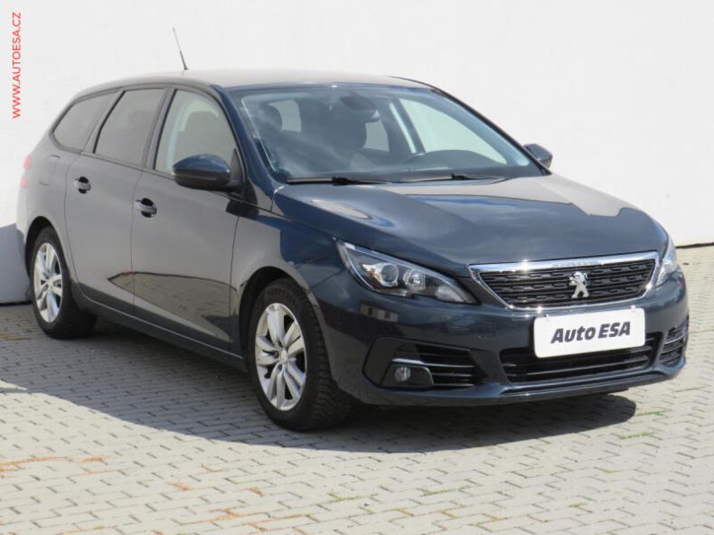 Peugeot 308 - hlavní foto