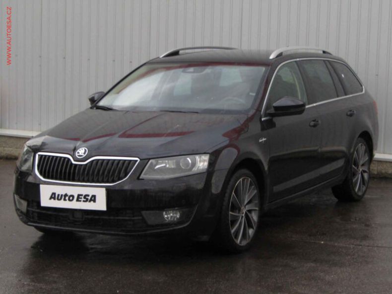 Škoda Octavia - hlavní fotka