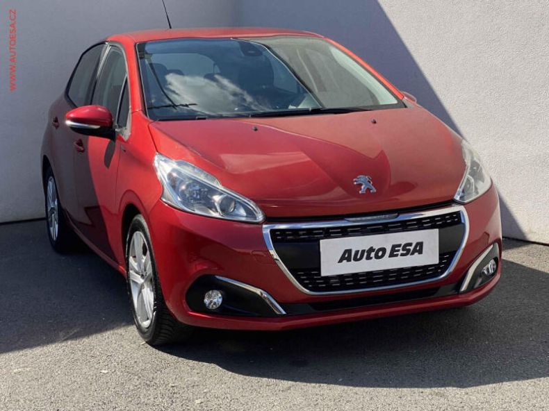 Peugeot 208 - hlavní fotka inzerátu