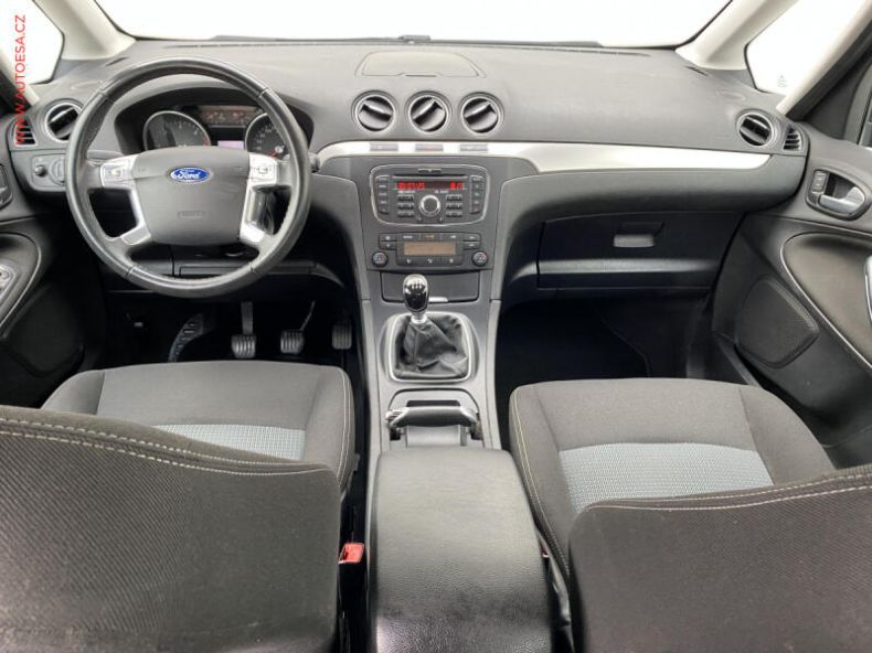 Ford Galaxy - hlavní fotka