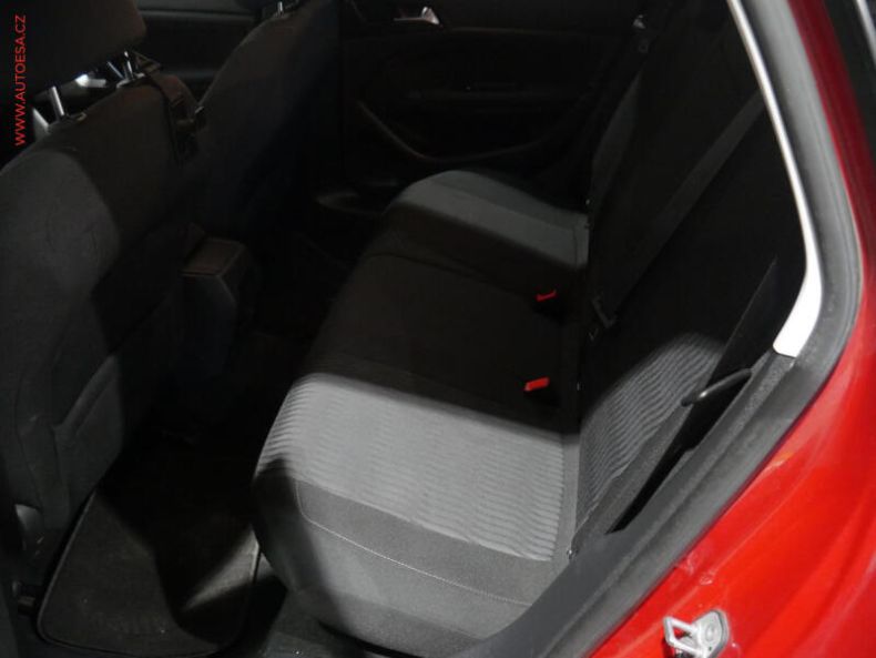 Peugeot 308 - hlavní fotka