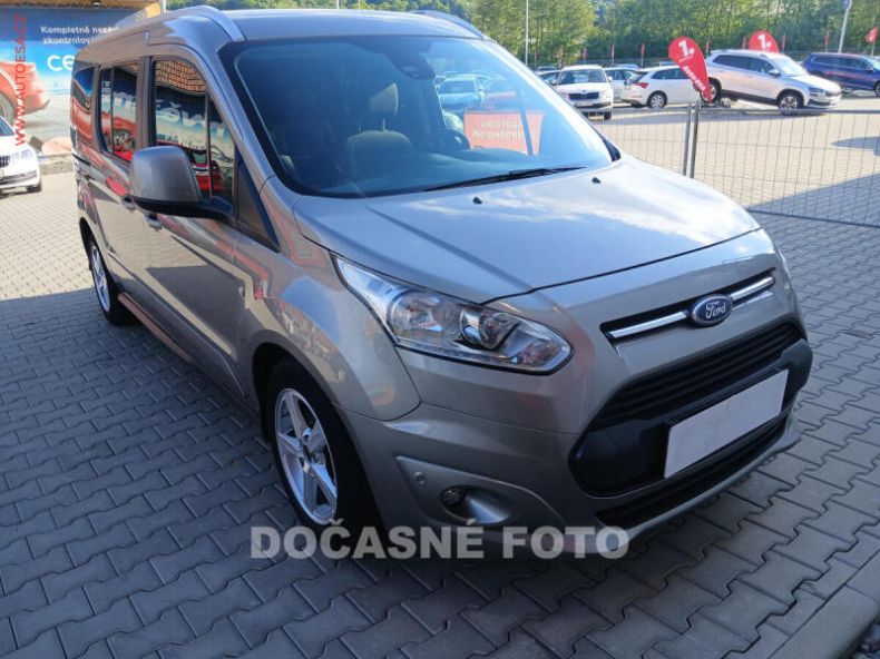 Ford Tourneo - hlavní foto