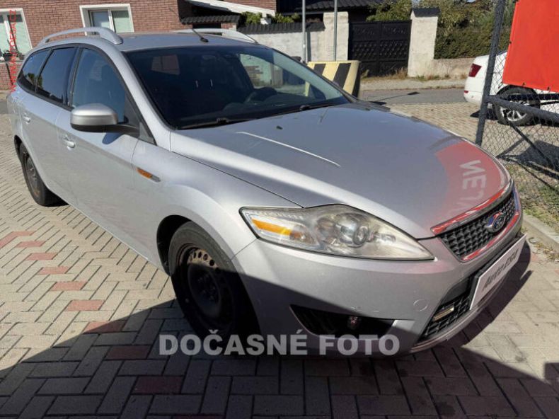 Ford Mondeo - hlavní foto