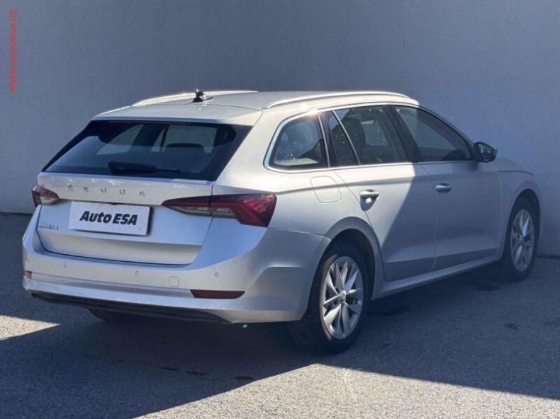 Škoda Octavia - hlavní fotka