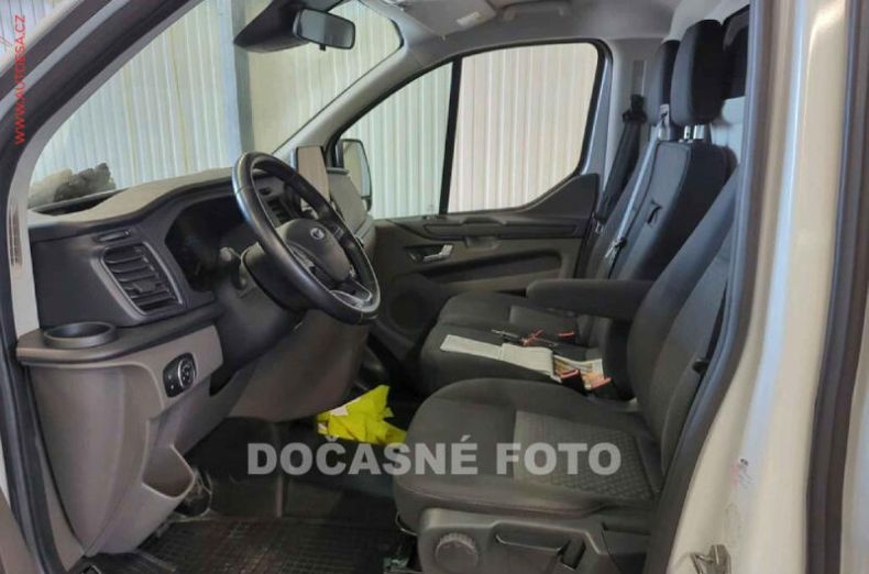 Ford Transit - hlavní fotka