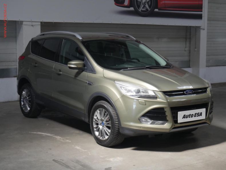 Ford Kuga - hlavní foto