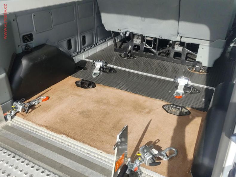 Ford Transit - hlavní fotka