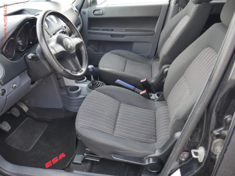 Mitsubishi Colt - hlavní fotka