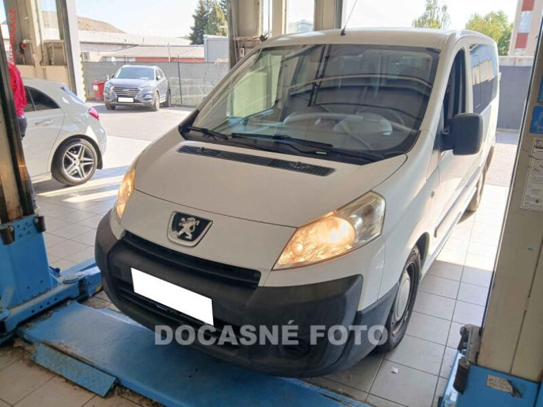 Peugeot Expert - hlavní foto