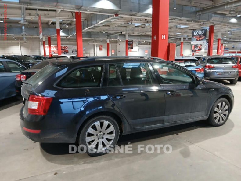 Škoda Octavia - hlavní fotka