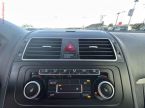 Volkswagen Touran - fotka číslo 15