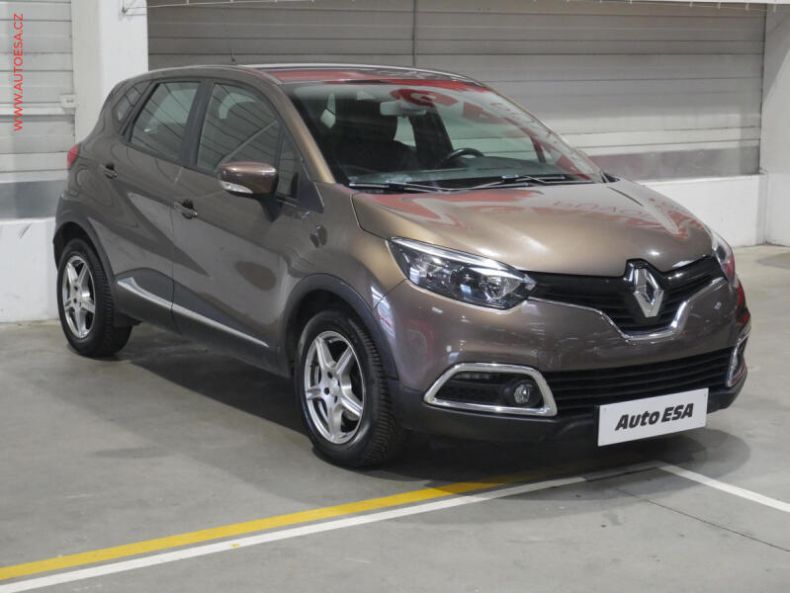 Renault Captur - hlavní foto