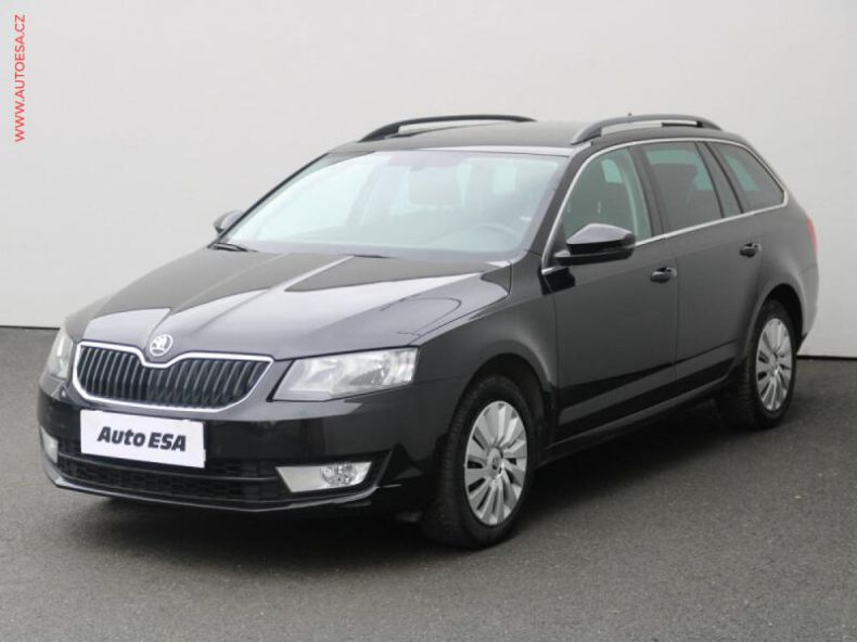 Škoda Octavia - hlavní fotka