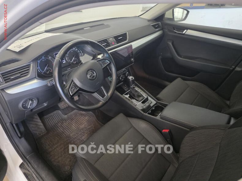 Škoda Superb - hlavní fotka