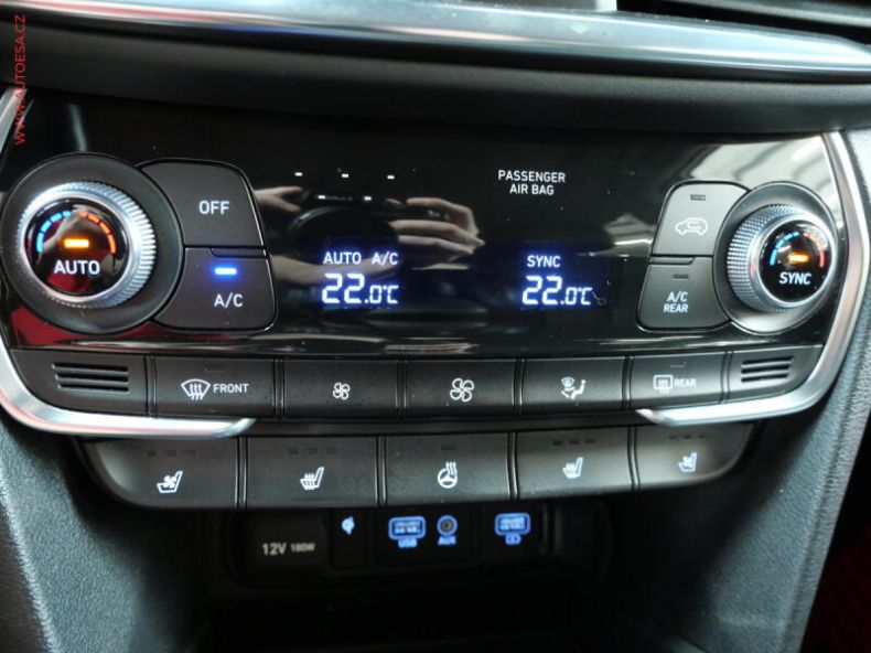 Hyundai Santa Fe - hlavní fotka