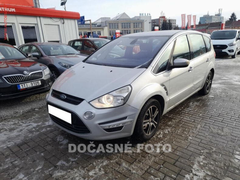 Ford S-MAX - hlavní fotka inzerátu