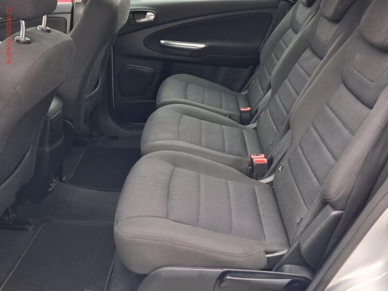 Ford S-MAX - hlavní fotka