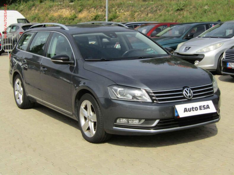Volkswagen Passat - hlavní fotka inzerátu