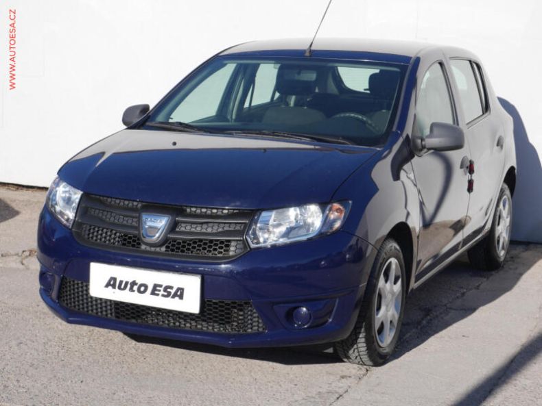 Dacia Sandero - hlavní fotka