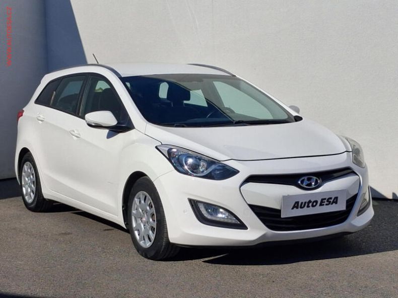 Hyundai i30 - hlavní foto
