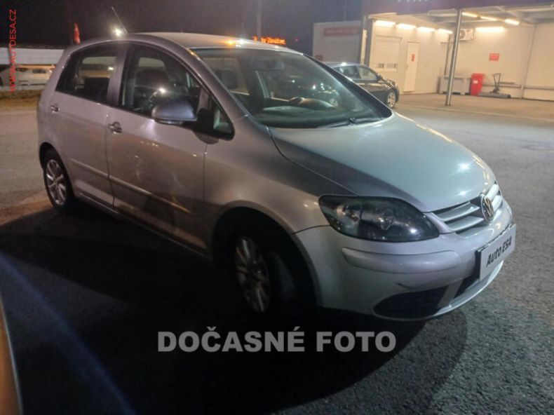 Volkswagen Golf - hlavní fotka inzerátu