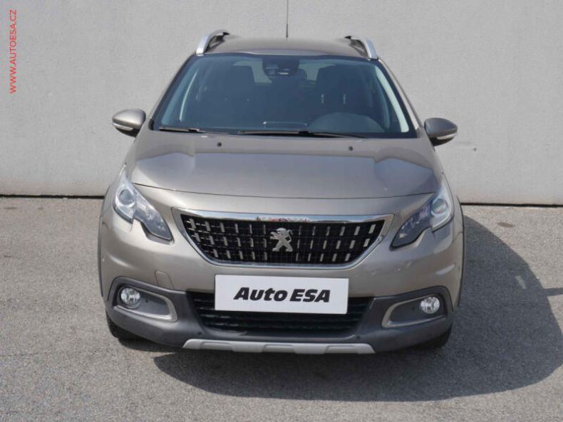 Peugeot 2008 - hlavní fotka