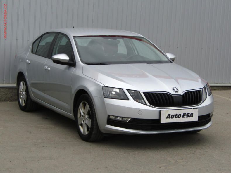 Škoda Octavia - hlavní foto