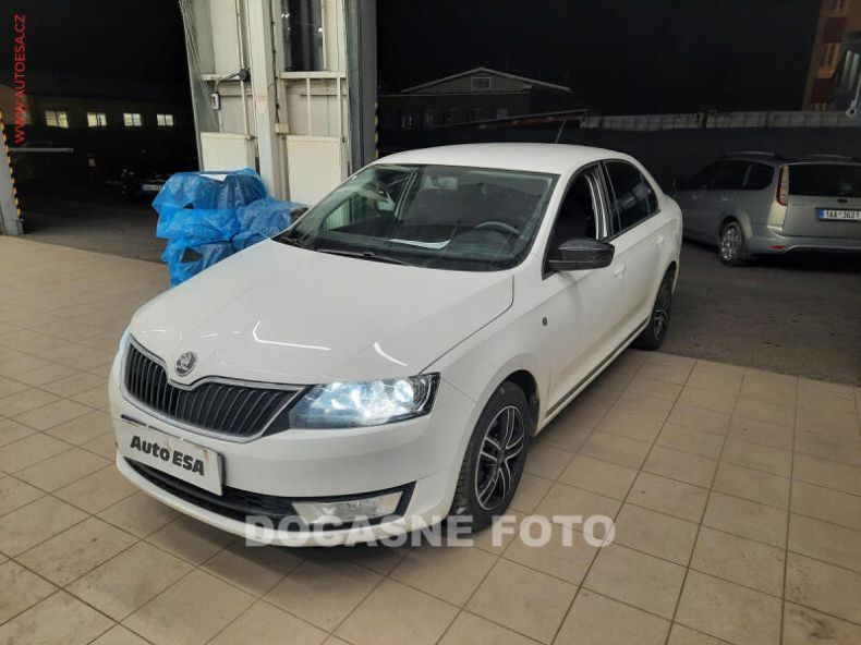 Škoda Rapid - hlavní foto