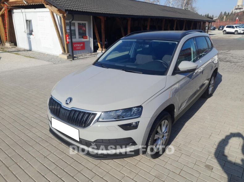 Škoda Karoq - hlavní foto