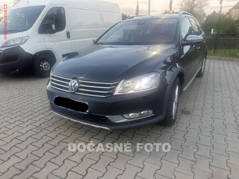 Volkswagen Passat - hlavní fotka inzerátu