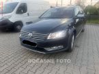 Volkswagen Passat - fotka číslo 0
