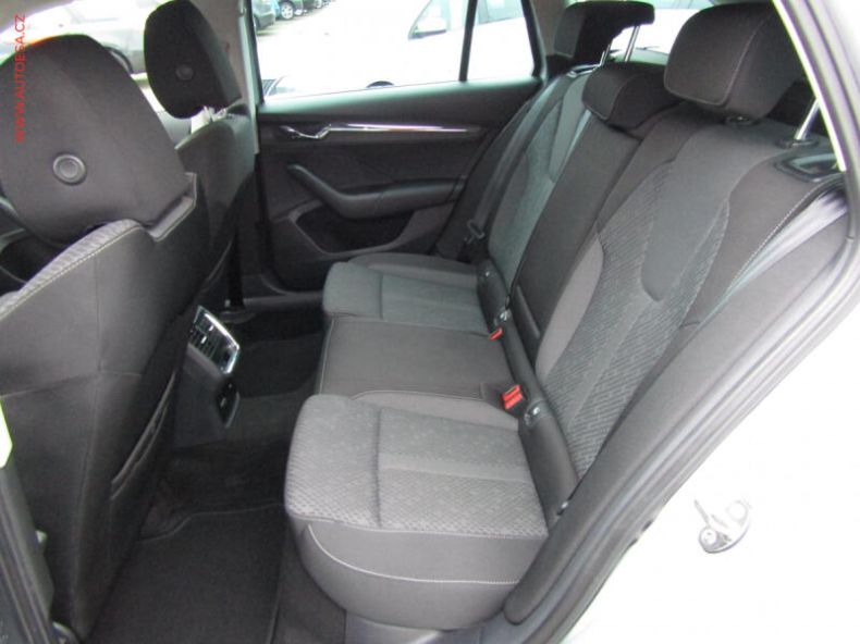 Škoda Octavia - hlavní fotka