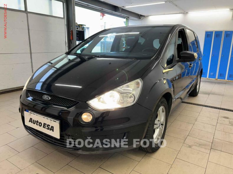 Ford S-MAX - hlavní fotka inzerátu