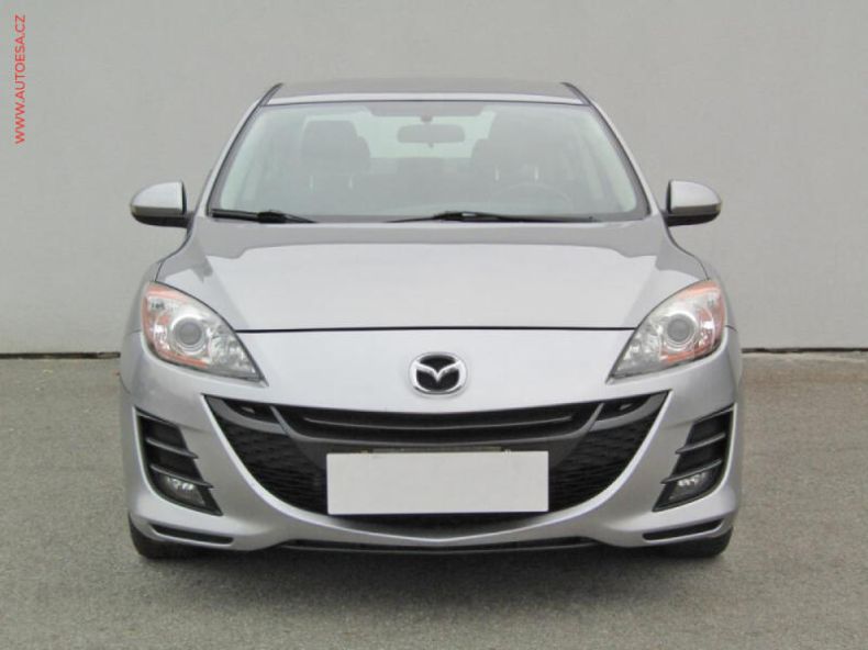 Mazda 3 - hlavní fotka