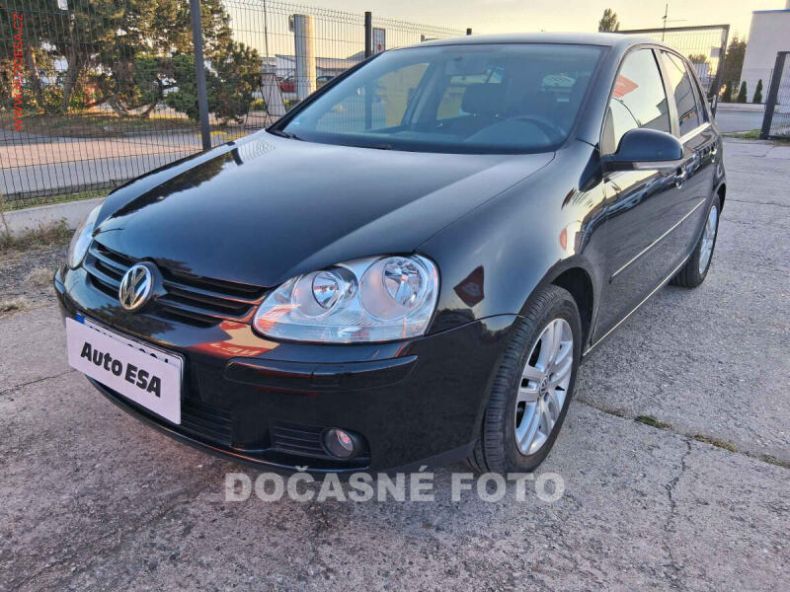 Volkswagen Golf - hlavní fotka inzerátu