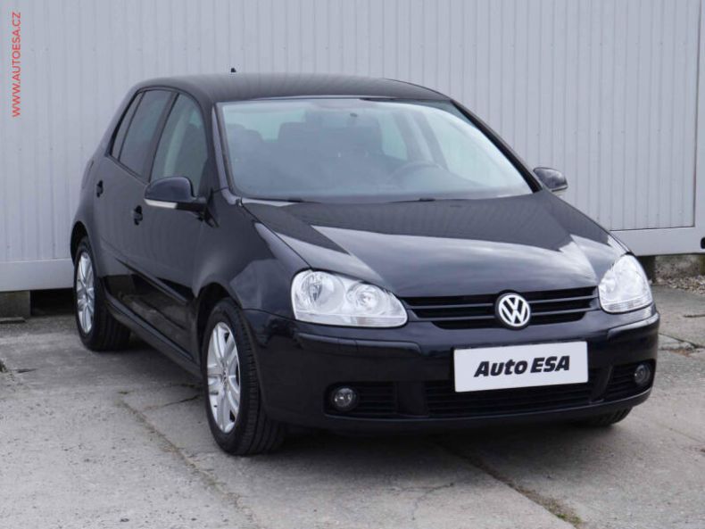 Volkswagen Golf - hlavní fotka inzerátu