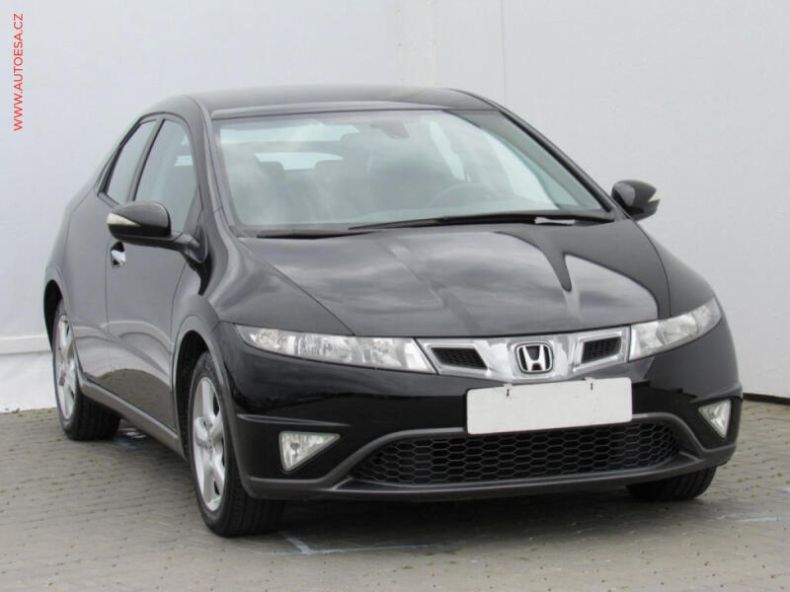 Honda Civic - hlavní fotka