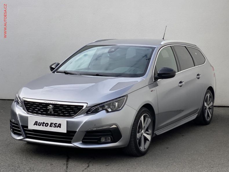 Peugeot 308 - hlavní fotka