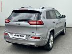 Jeep Cherokee - fotka číslo 3