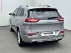 Jeep Cherokee - fotka číslo 5