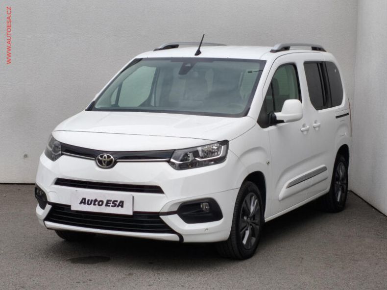 Toyota ProAce City Verso - hlavní fotka