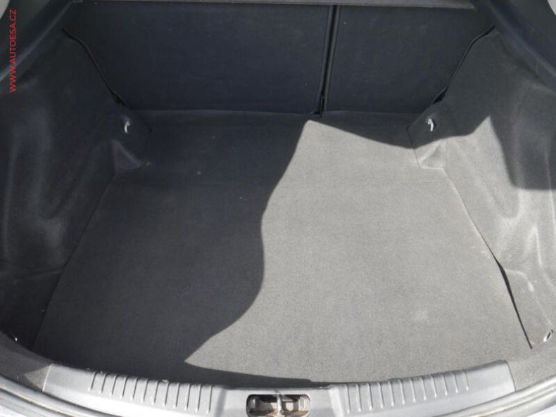 Ford Mondeo - hlavní fotka