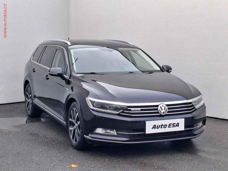 Volkswagen Passat - hlavní foto