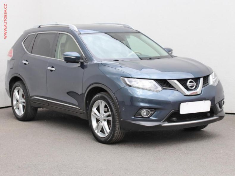 Nissan X-Trail - hlavní fotka