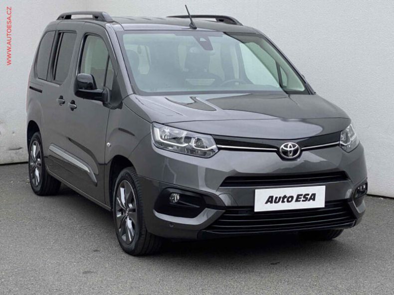 Toyota ProAce City Verso - hlavní foto